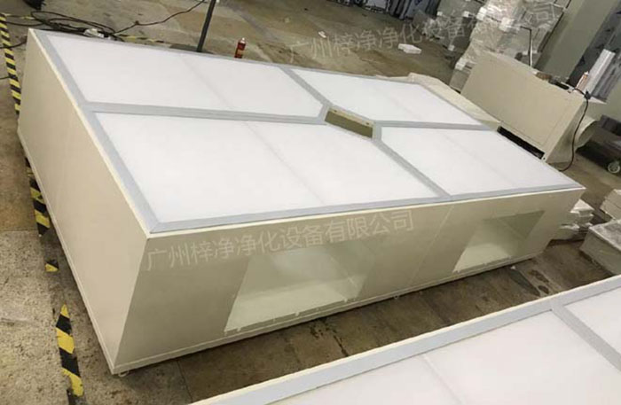層流送風天花分為I、II、III級手術室用